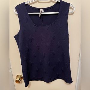 Belah & Codey Navy blue tank top size large.